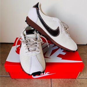 Nike LD-1000 Men 9 / Women 10.5. Cream and Brown Casual Sneakers